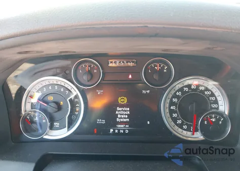 2016 Ram 1500 Big Horn z USA, uszkodzony, nr VIN 3C6RR7LT2GG175441